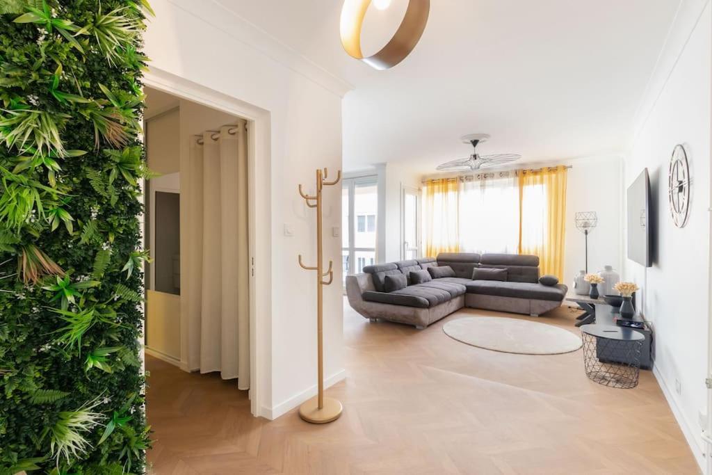 Cabana & Le Grand Appartement Lumineux Mâcon Buitenkant foto